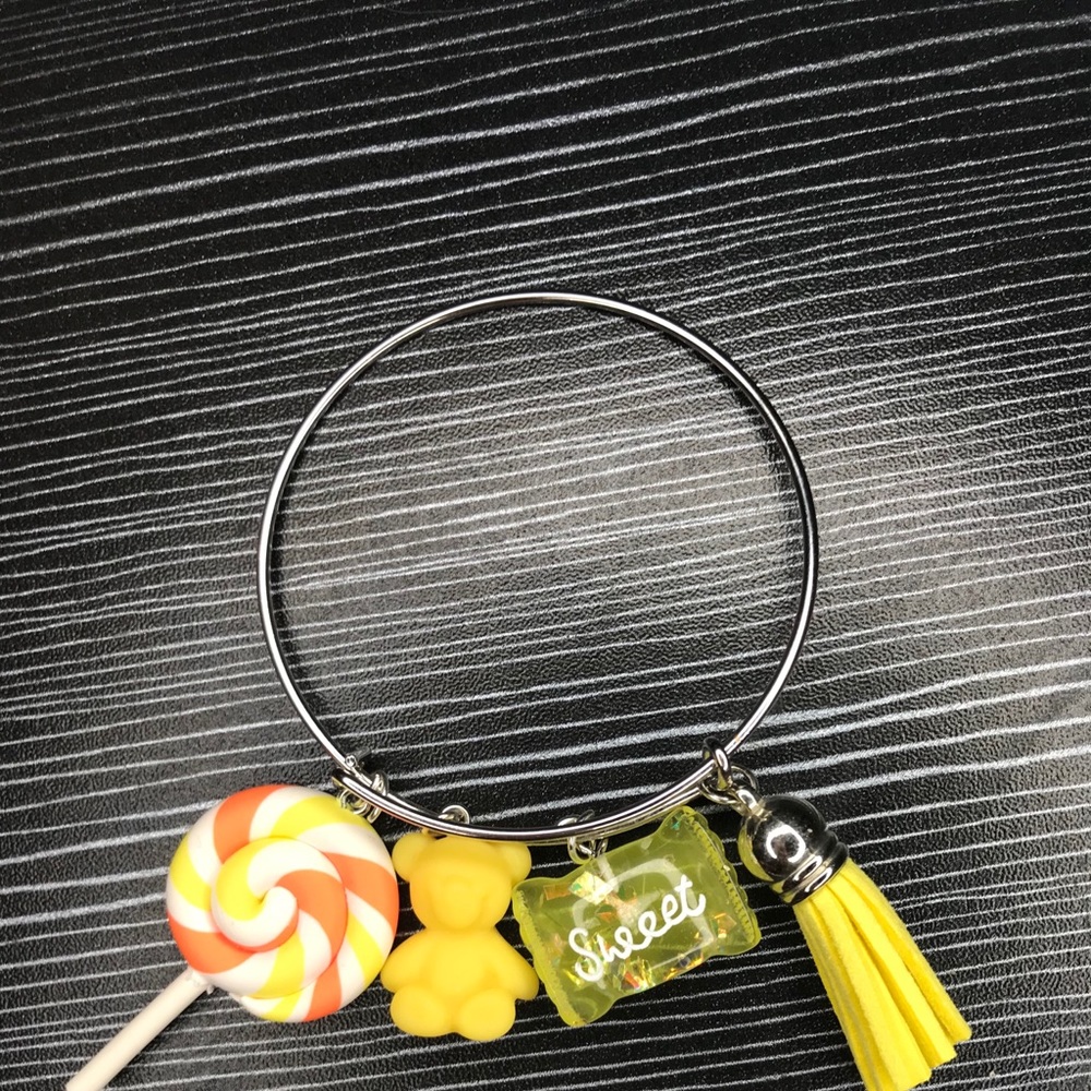 Pretty yellow bangles